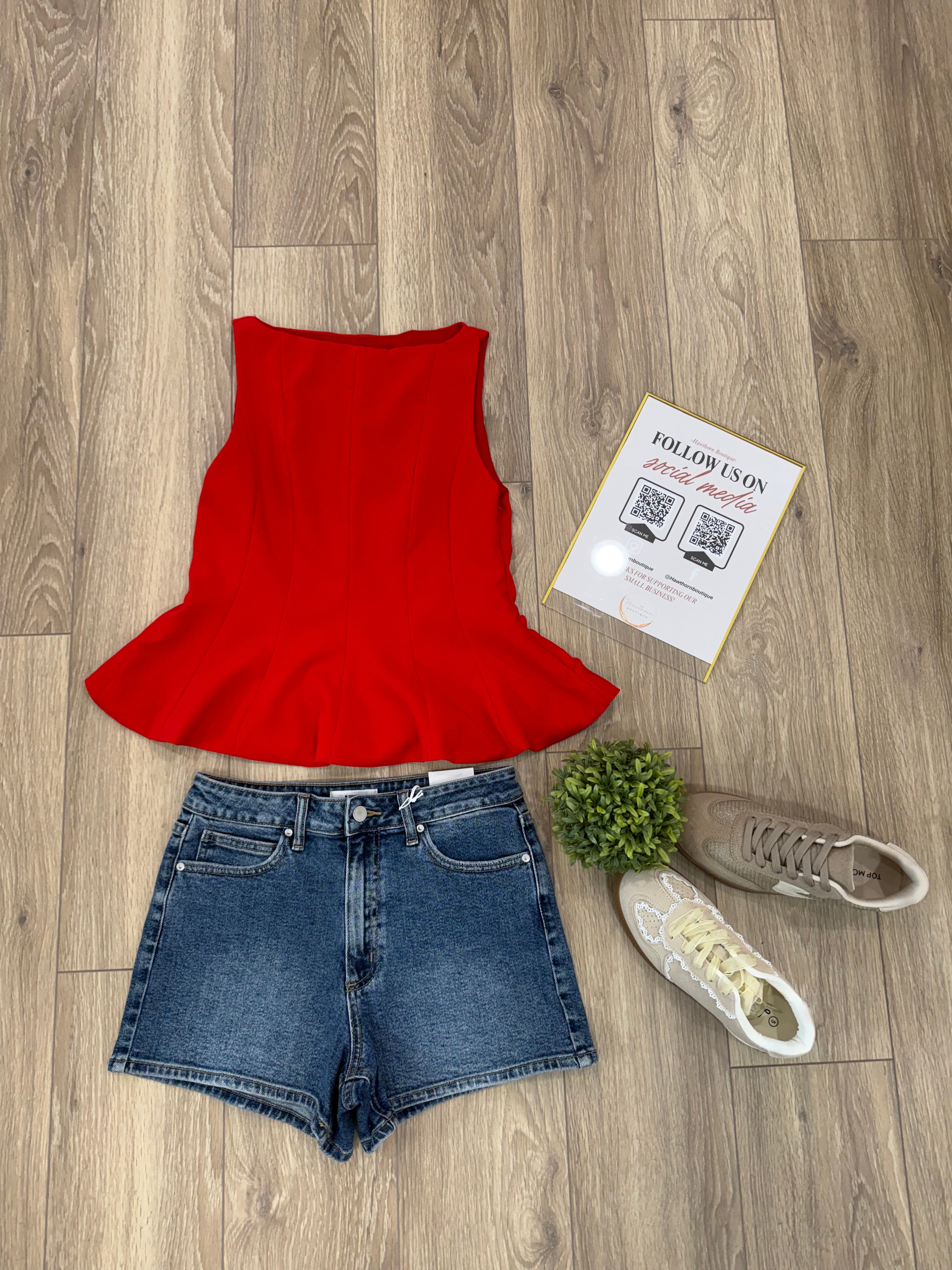 Glam Sleeveless Fitted Top